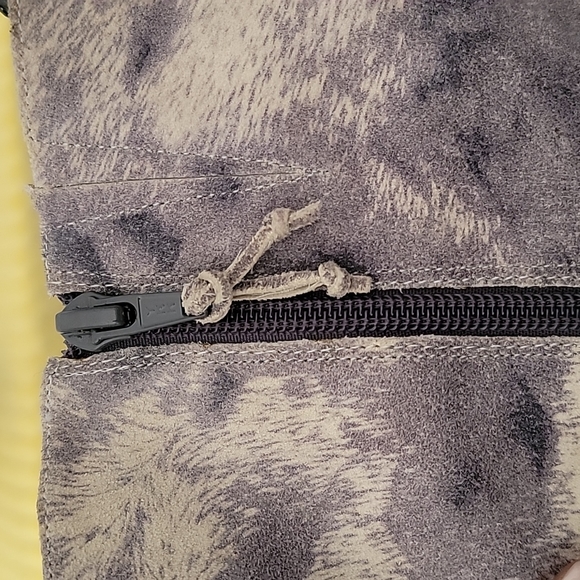 Ankle bootie - Picture 5 of 5